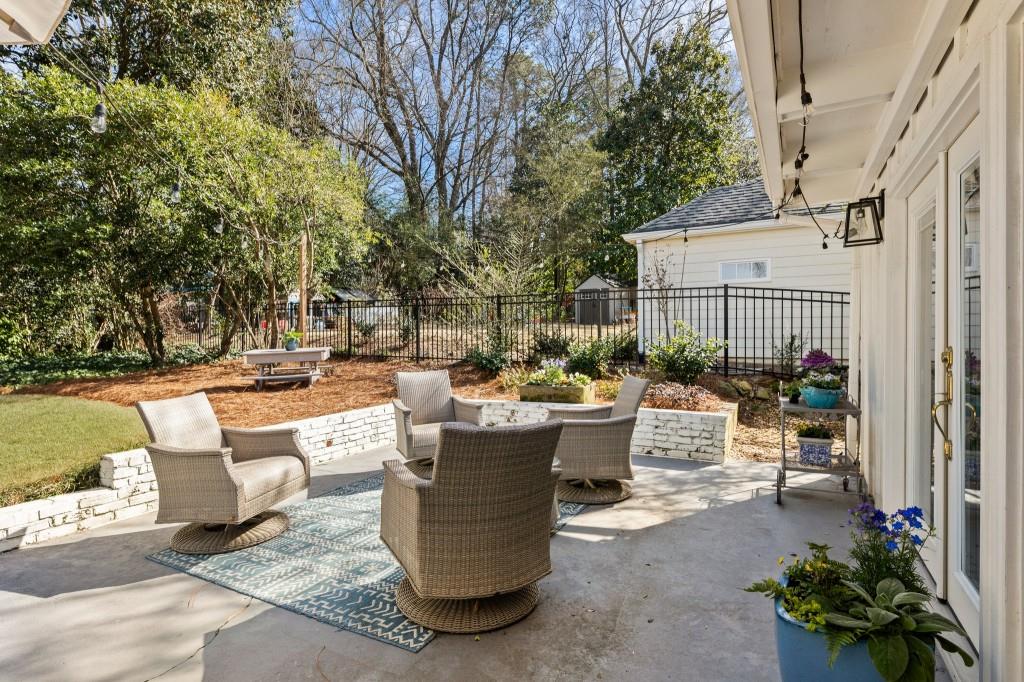 2083 Golfview Drive