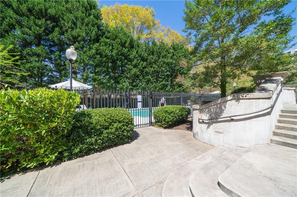 2500 Peachtree Road NW Unit 605S
