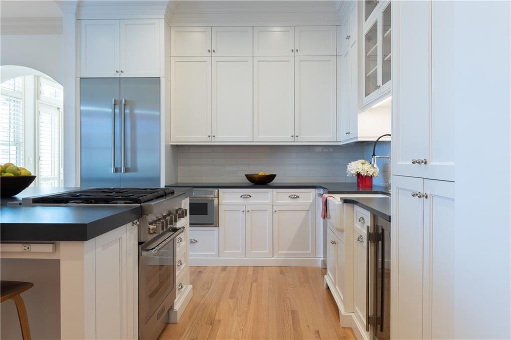 2500 Peachtree Road NW Unit 605S
