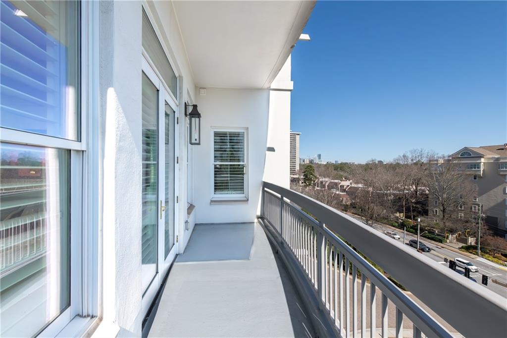 2500 Peachtree Road NW Unit 605S