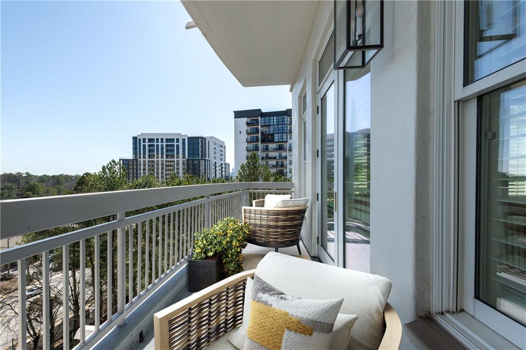 2500 Peachtree Road NW Unit 605S