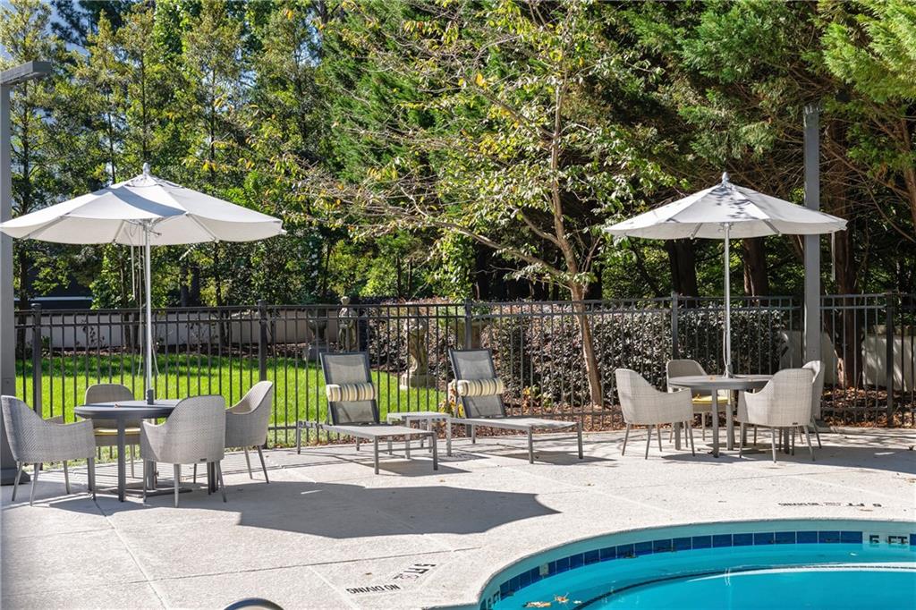 2500 Peachtree Road NW Unit 605S