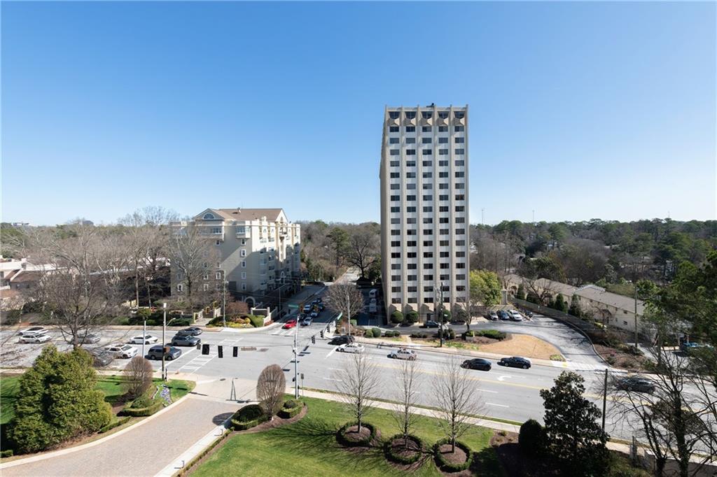 2500 Peachtree Road NW Unit 605S
