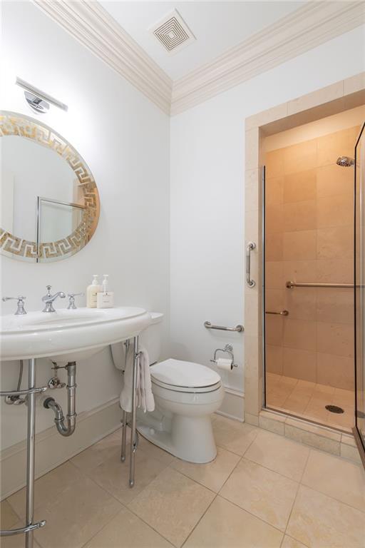 2500 Peachtree Road NW Unit 605S
