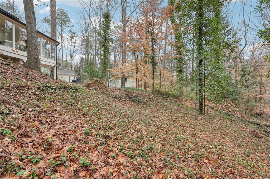 2528 Fernleaf Court NW