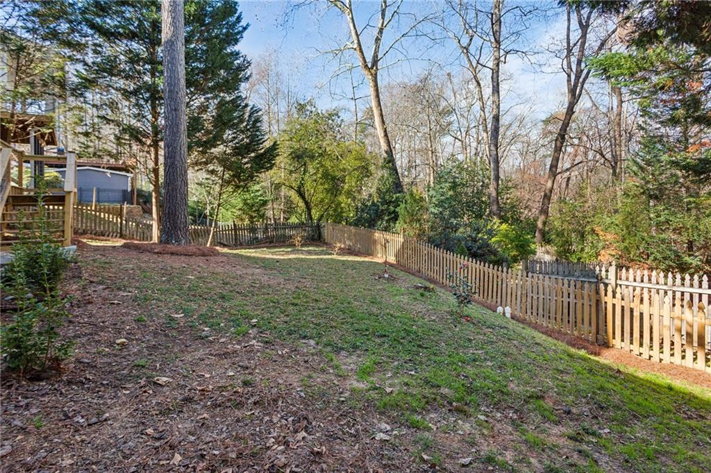 1898 Woodland Hills Avenue NW