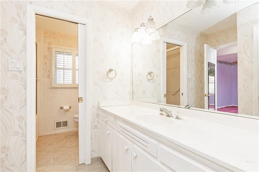 7278 Selkirk Drive