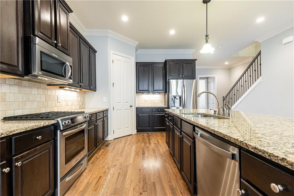 3664 Brookhaven Manor Crossing NE