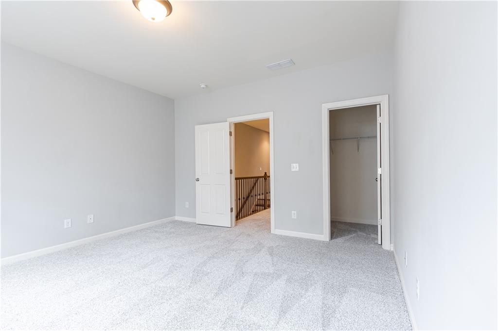 3664 Brookhaven Manor Crossing NE