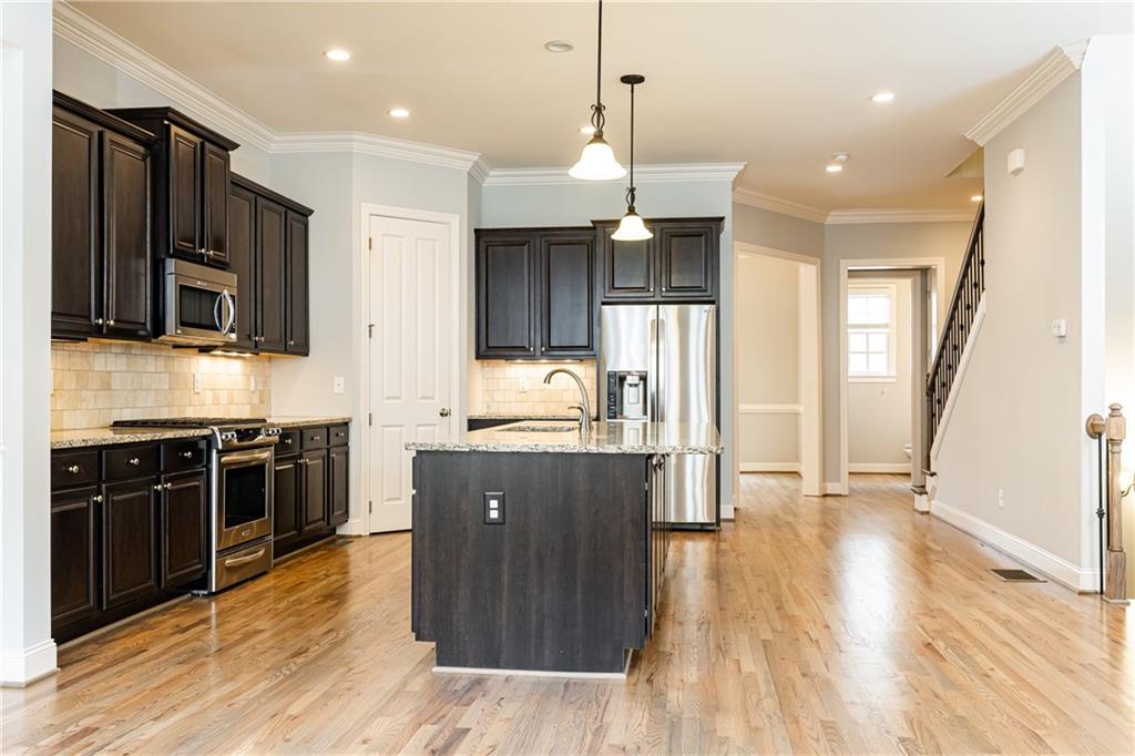 3664 Brookhaven Manor Crossing NE