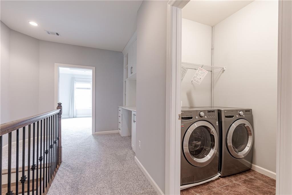 3664 Brookhaven Manor Crossing NE