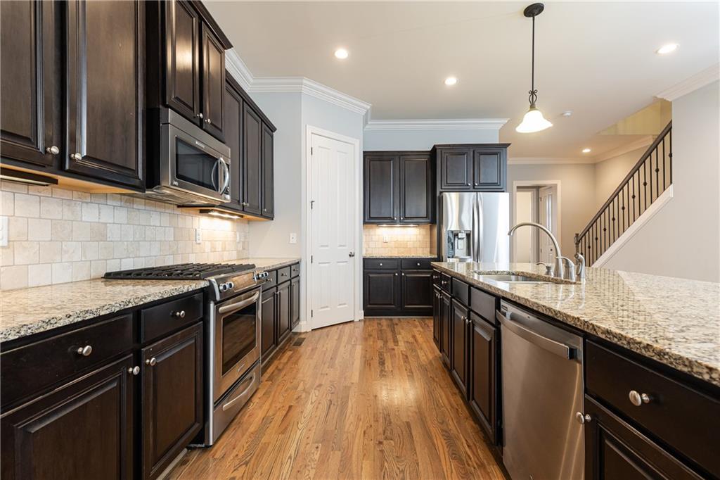 3664 Brookhaven Manor Crossing NE