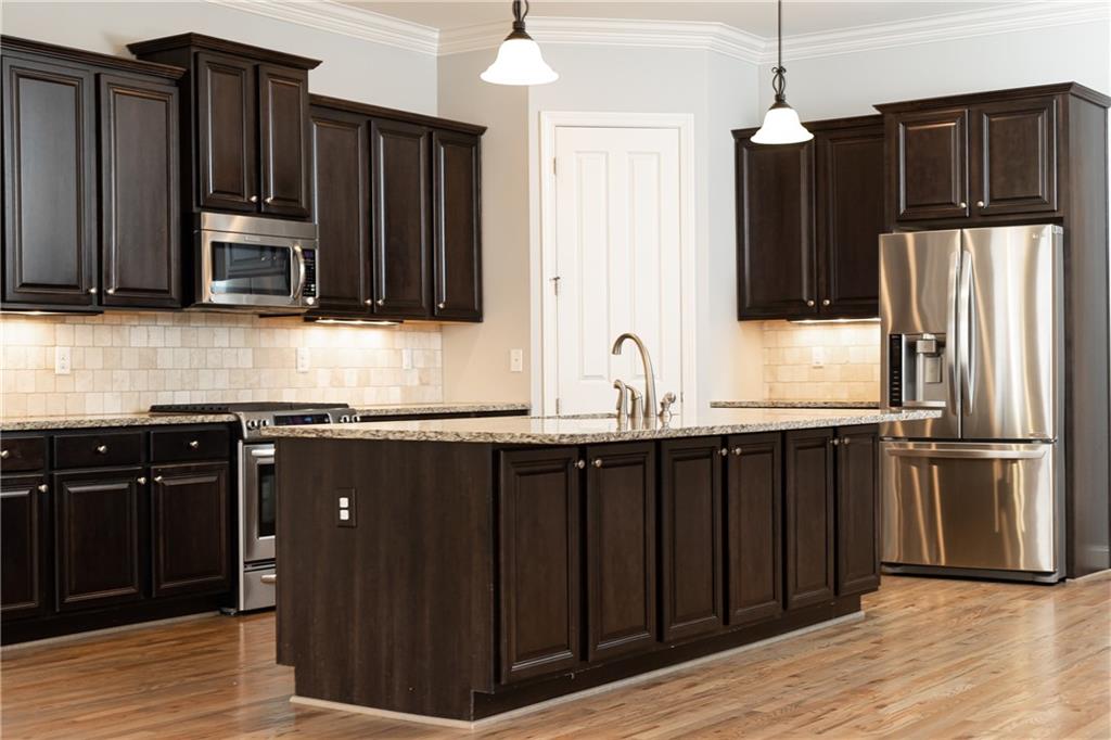 3664 Brookhaven Manor Crossing NE