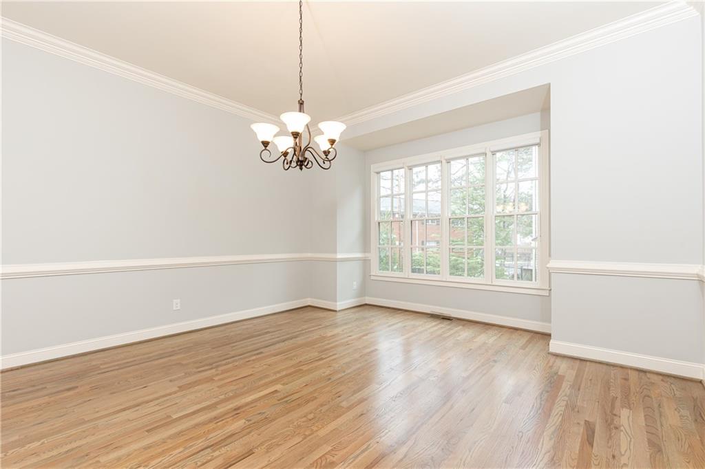 3664 Brookhaven Manor Crossing NE