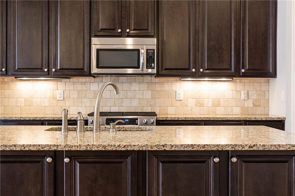 3664 Brookhaven Manor Crossing NE