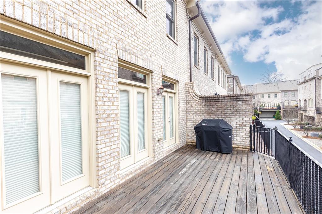 3664 Brookhaven Manor Crossing NE
