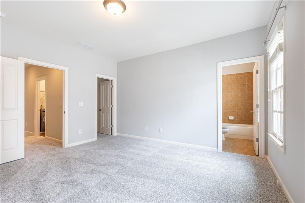 3664 Brookhaven Manor Crossing NE