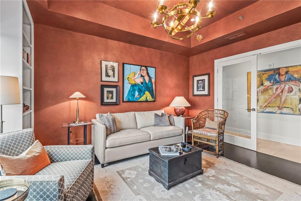 2881 Peachtree Road NE Unit 1001