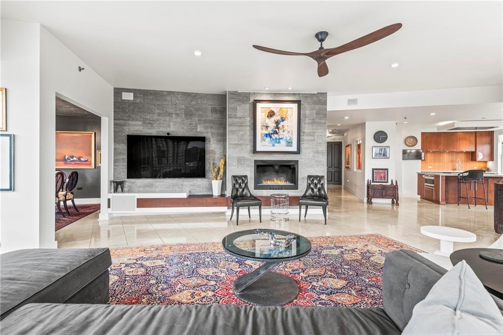 2881 Peachtree Road NE Unit 1001