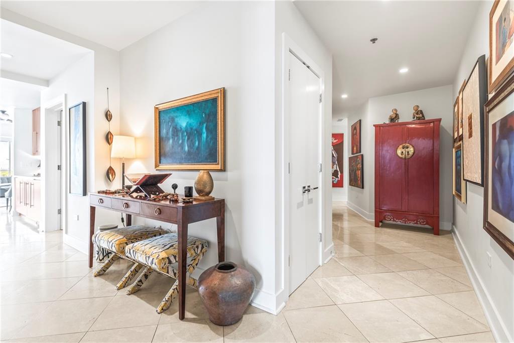2881 Peachtree Road NE Unit 1001