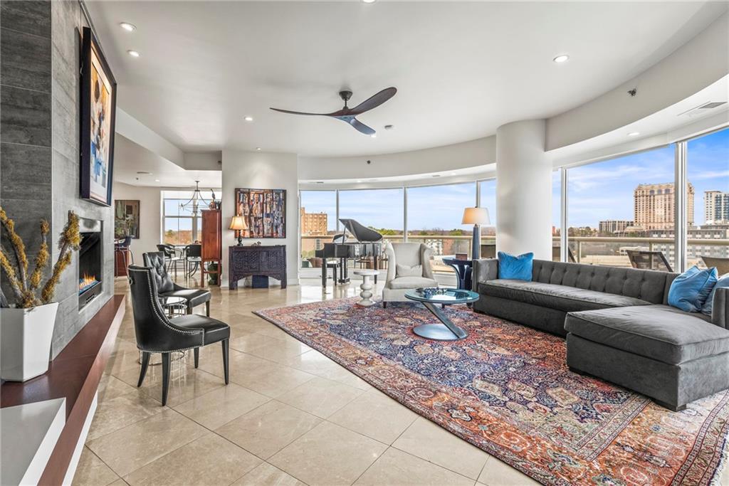 2881 Peachtree Road NE Unit 1001