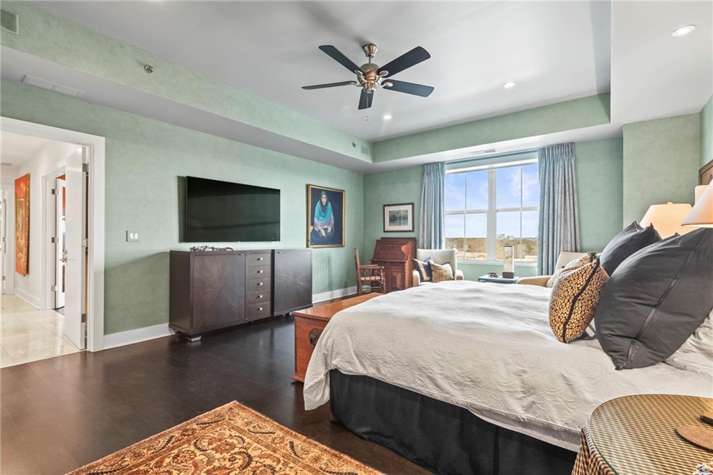 2881 Peachtree Road NE Unit 1001