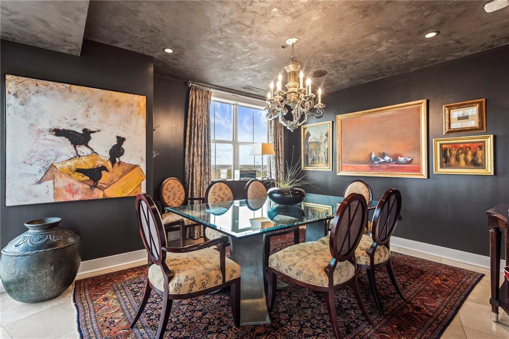 2881 Peachtree Road NE Unit 1001