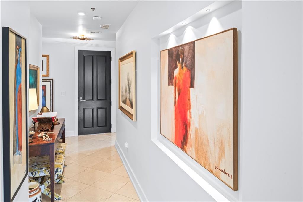 2881 Peachtree Road NE Unit 1001