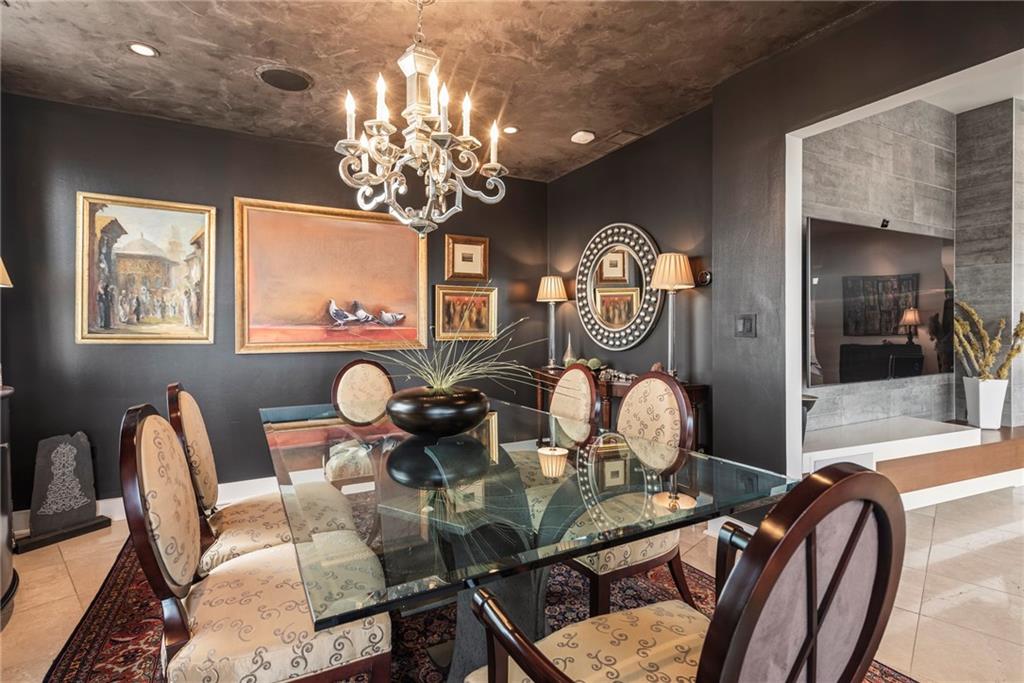 2881 Peachtree Road NE Unit 1001