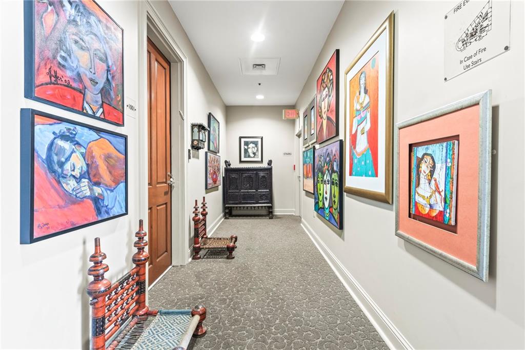 2881 Peachtree Road NE Unit 1001
