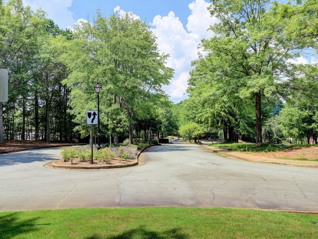 712 Olde Towne Lane
