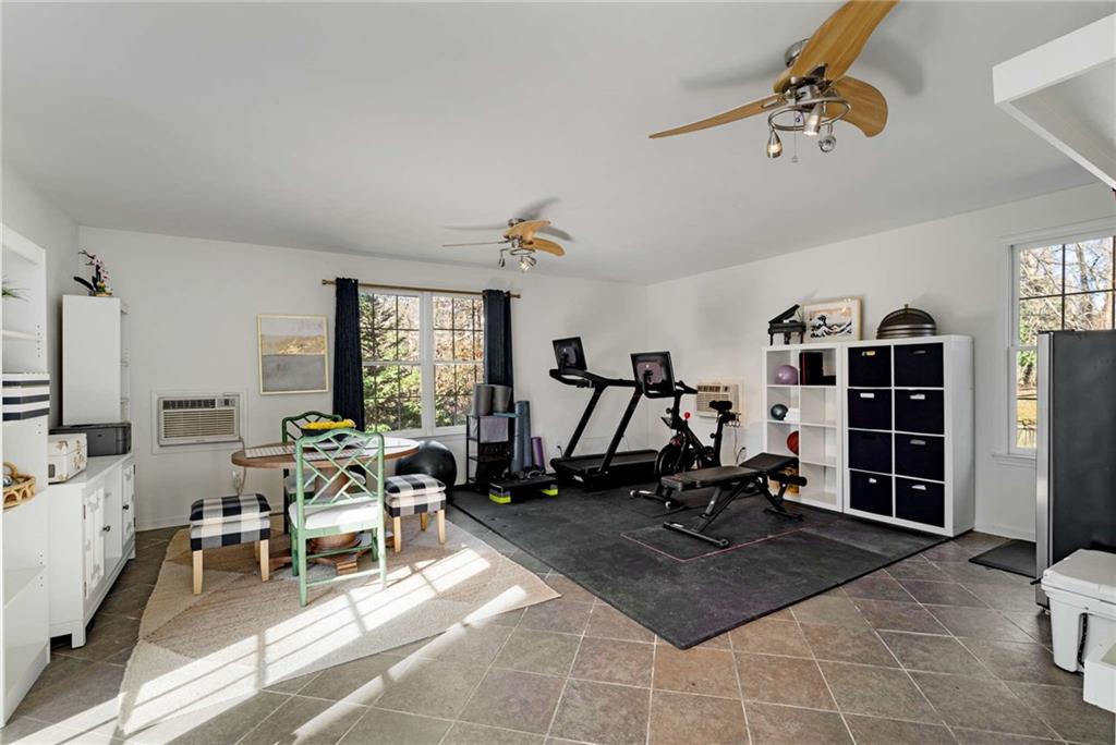 2858 Skyland Drive NE