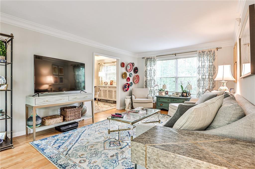 311 Peachtree Hills Avenue NE Unit 13D