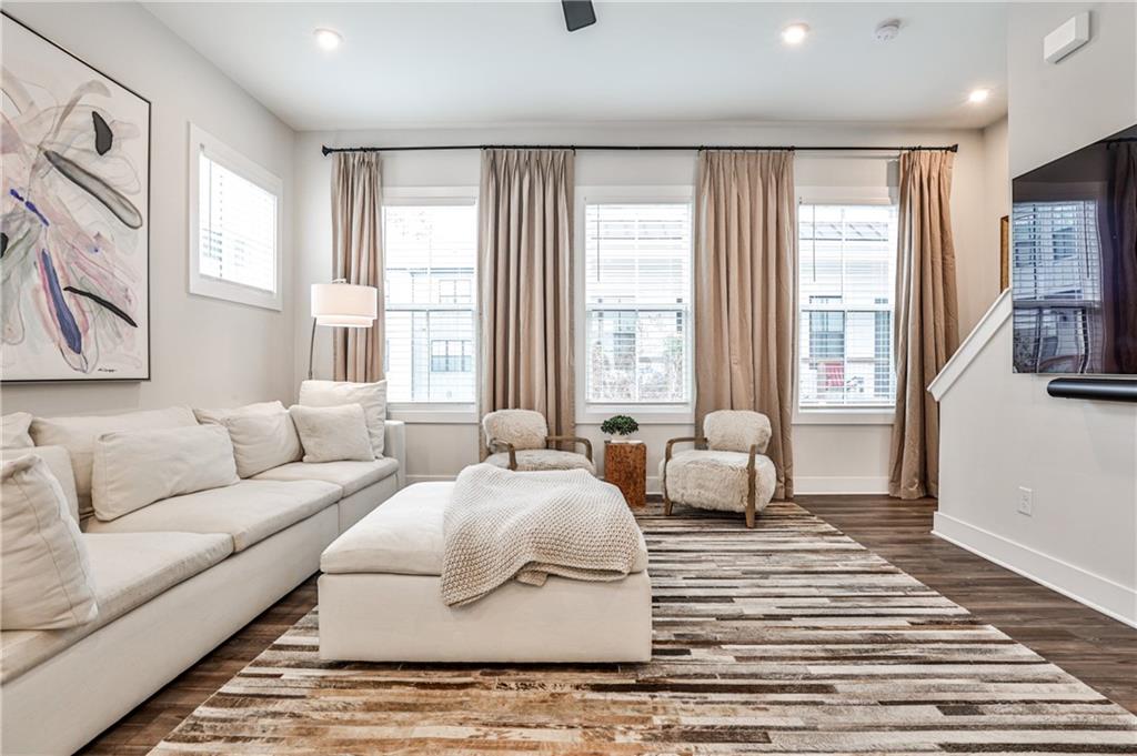 4454 Dandelion Lane