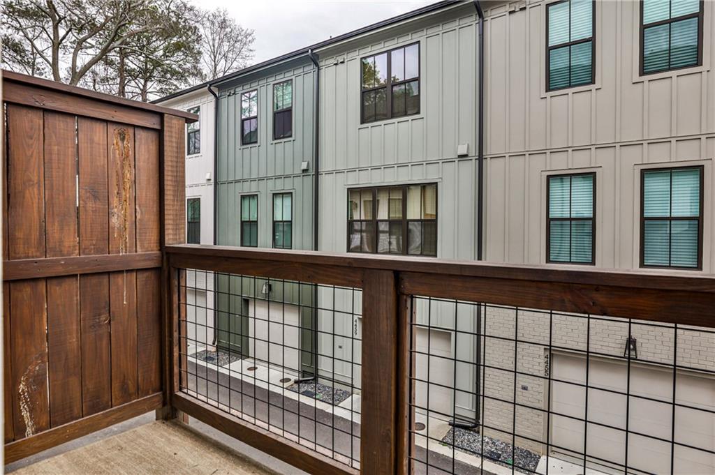 4454 Dandelion Lane