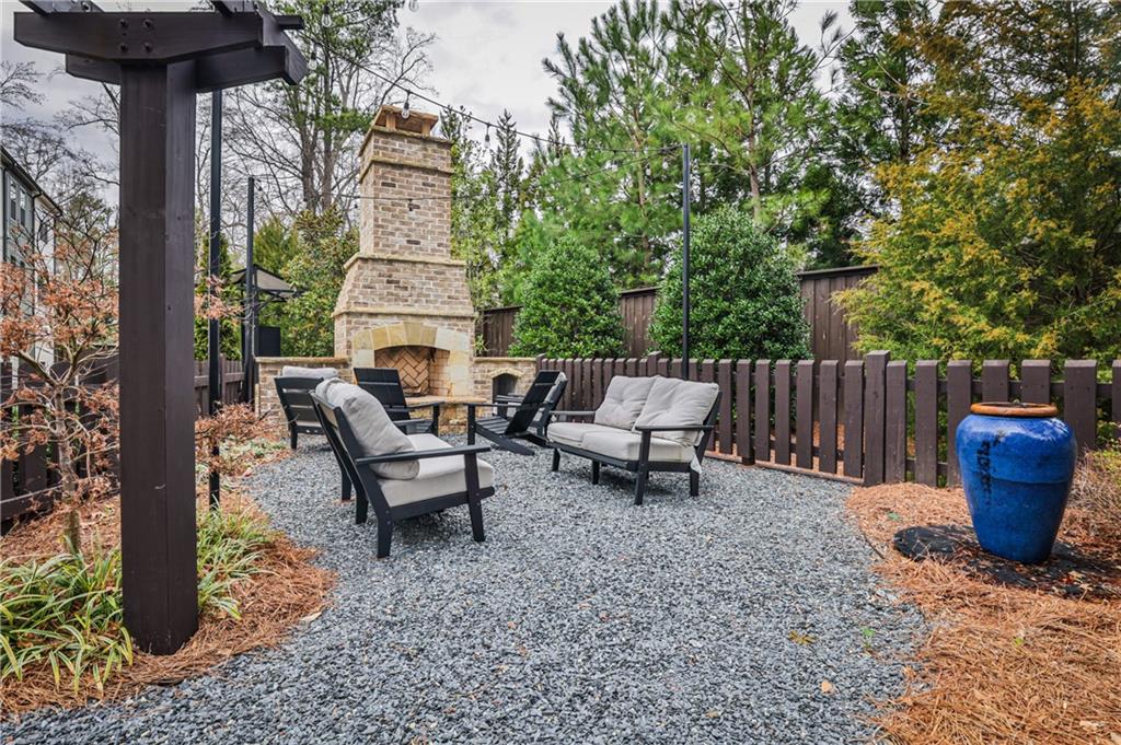4454 Dandelion Lane