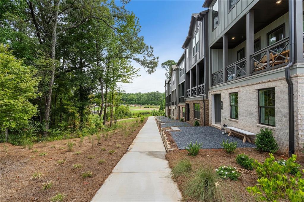 525 Burlrush Lane Unit 16