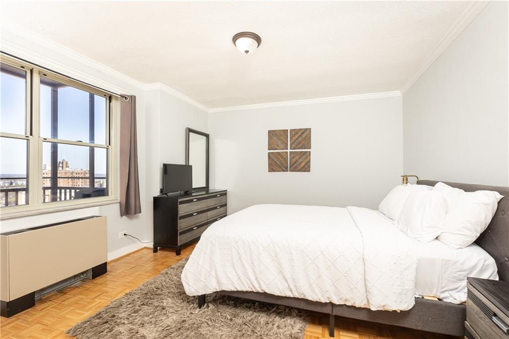 300 W Peachtree Street Unit 10D