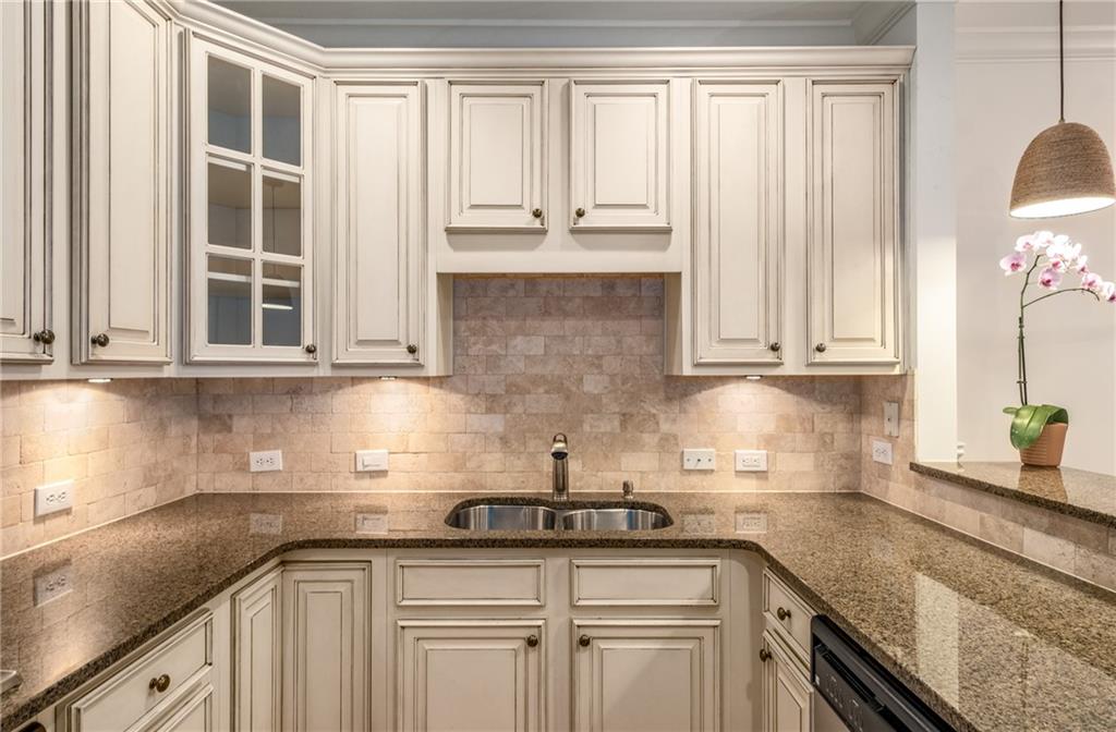 4850 Ivy Ridge Drive SE Unit 205