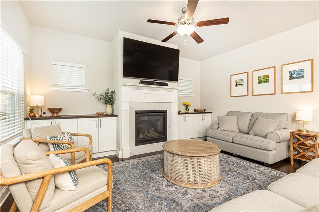 830 Corsiglia Farm