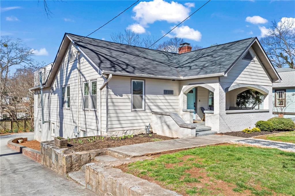 220 Mayson Avenue NE