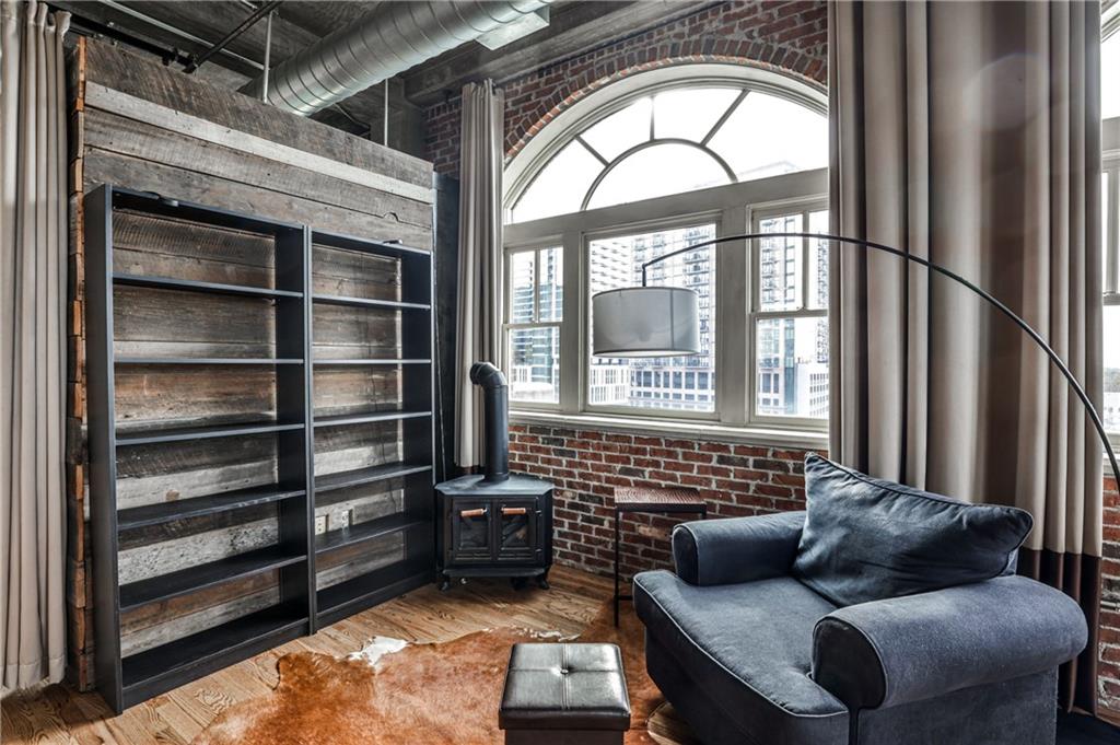 3180 Mathieson Drive NE Unit 806