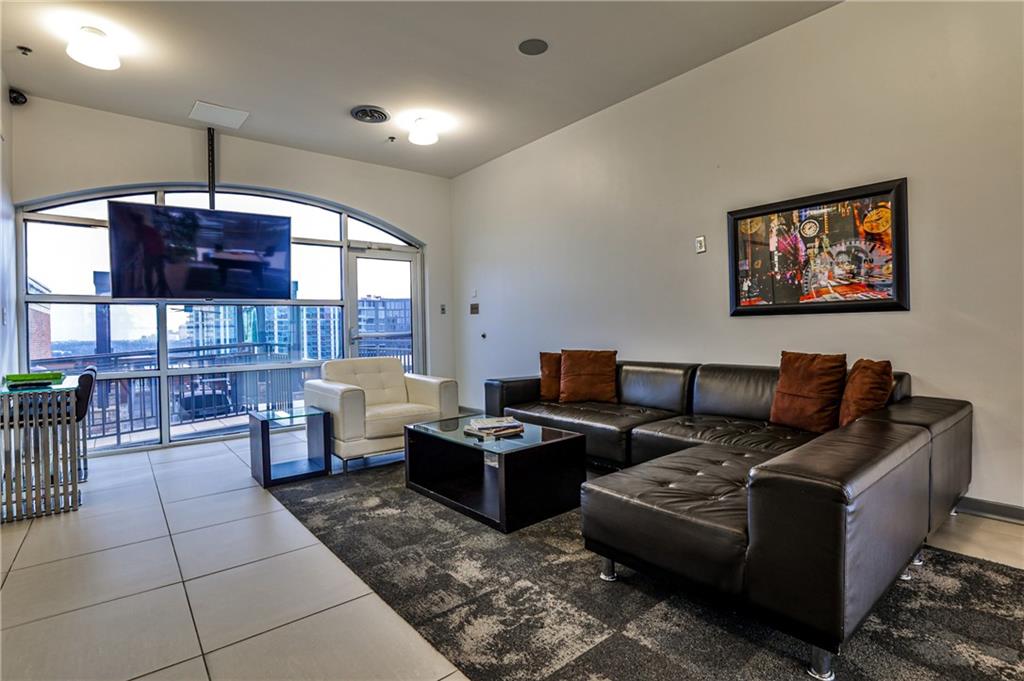 3180 Mathieson Drive NE Unit 806