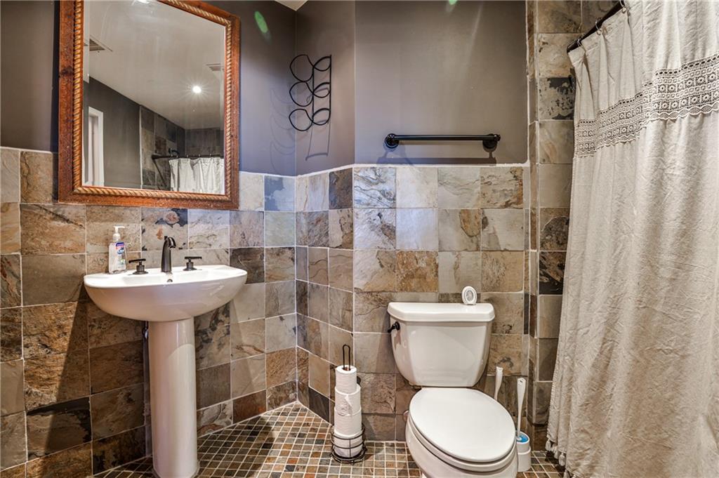 3180 Mathieson Drive NE Unit 806