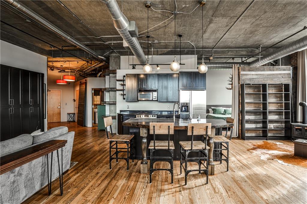 3180 Mathieson Drive NE Unit 806
