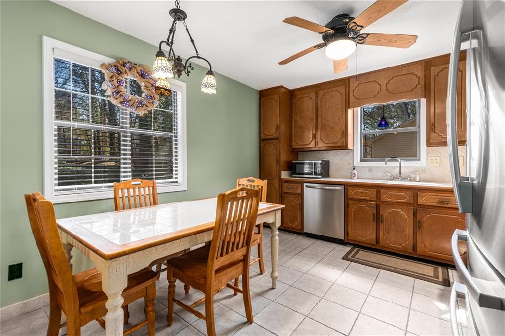 4112 Gregory Manor Circle SW
