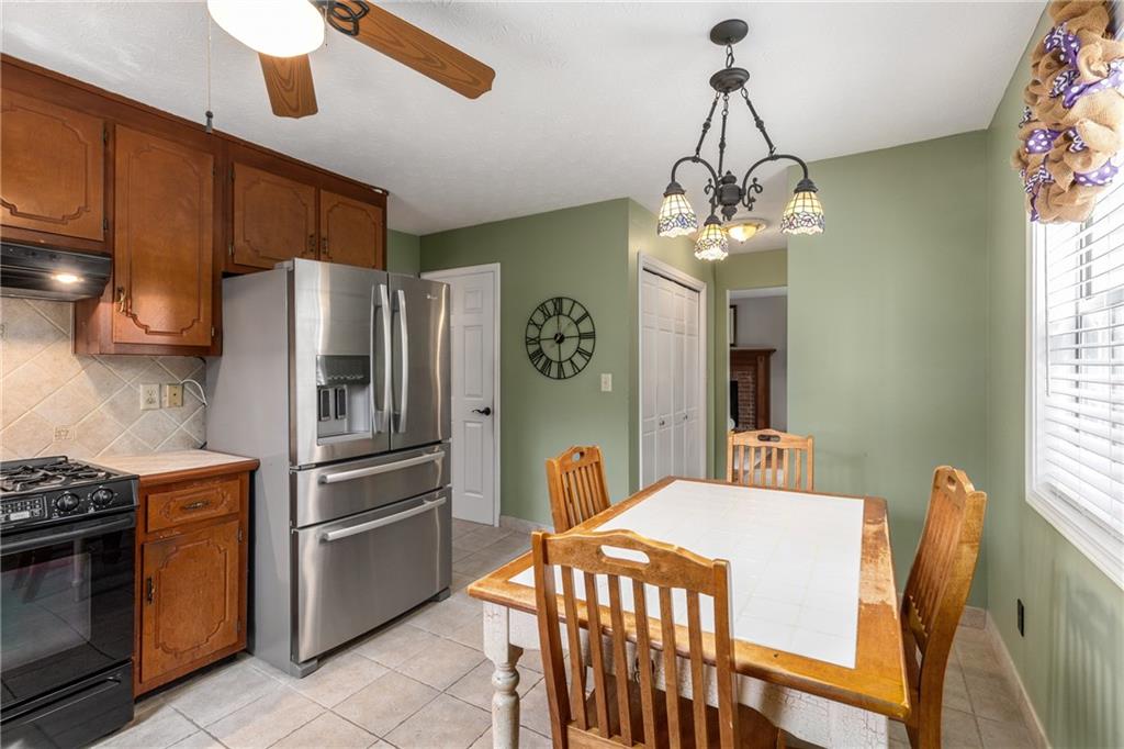 4112 Gregory Manor Circle SW