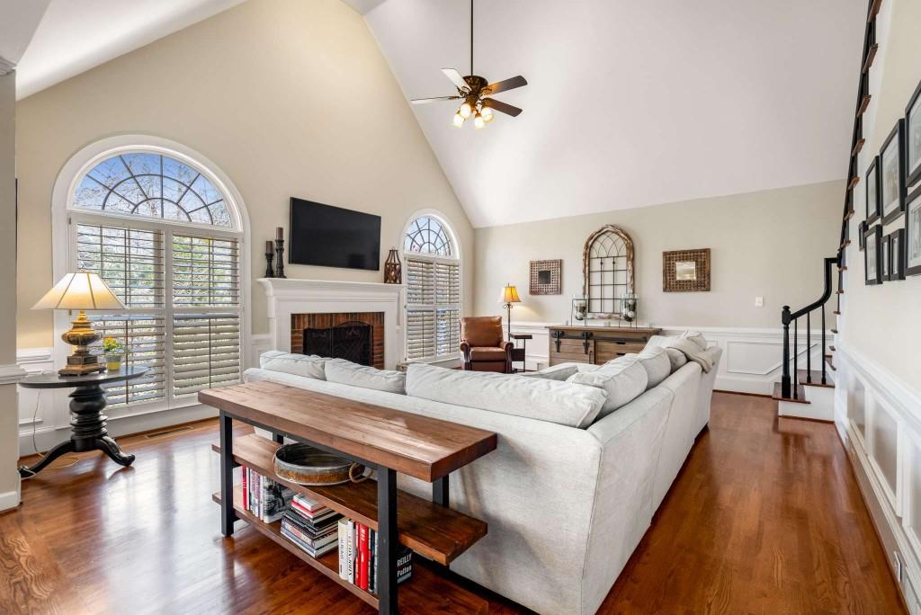 10815 Centennial Drive
