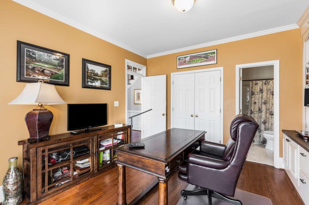 10815 Centennial Drive