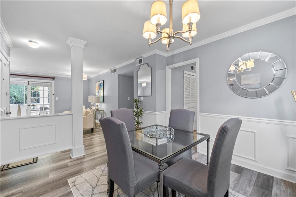 80 Montre Square NW
